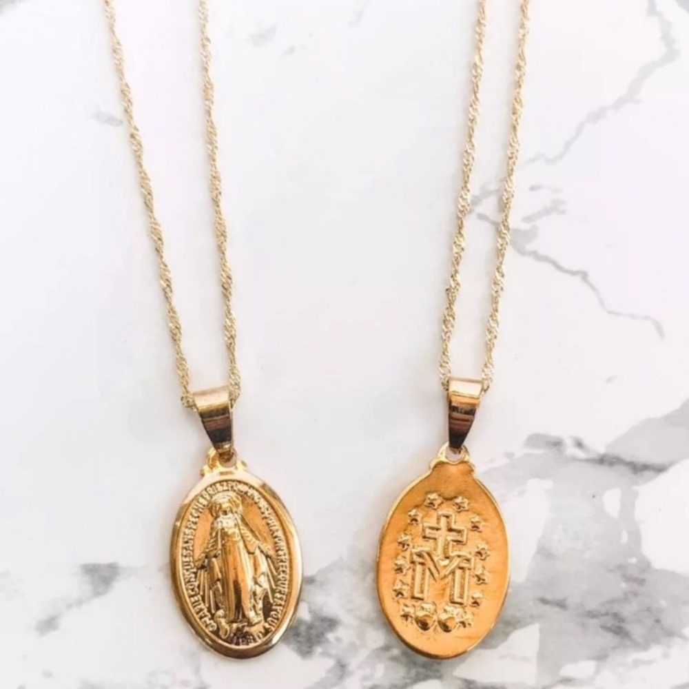 ❌SOLD❌New Gold Sovereign Religious Medallion - Picture 3 of 7